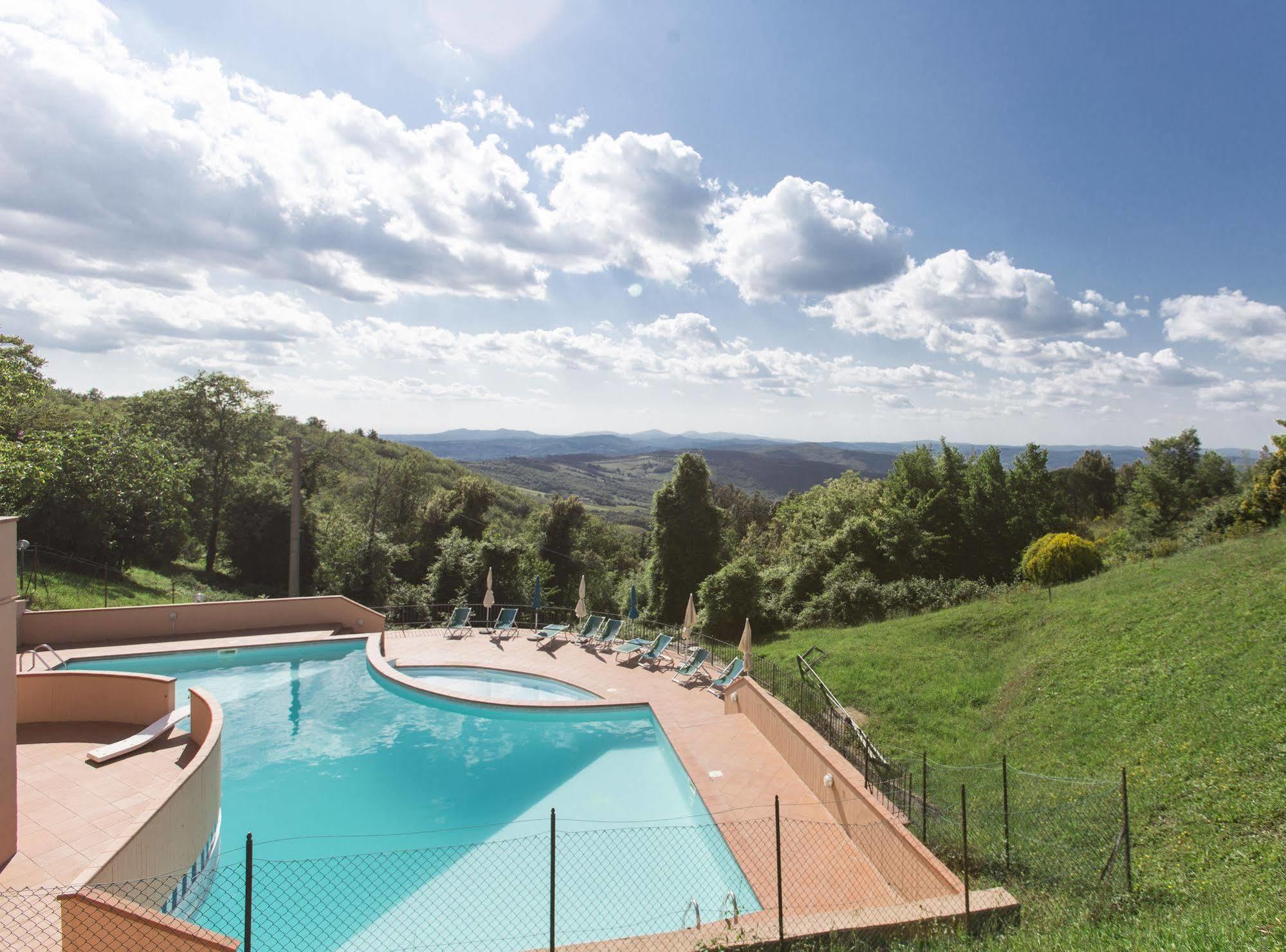 Hotel Ristorante Al Brunello Di Монтальчино Экстерьер фото